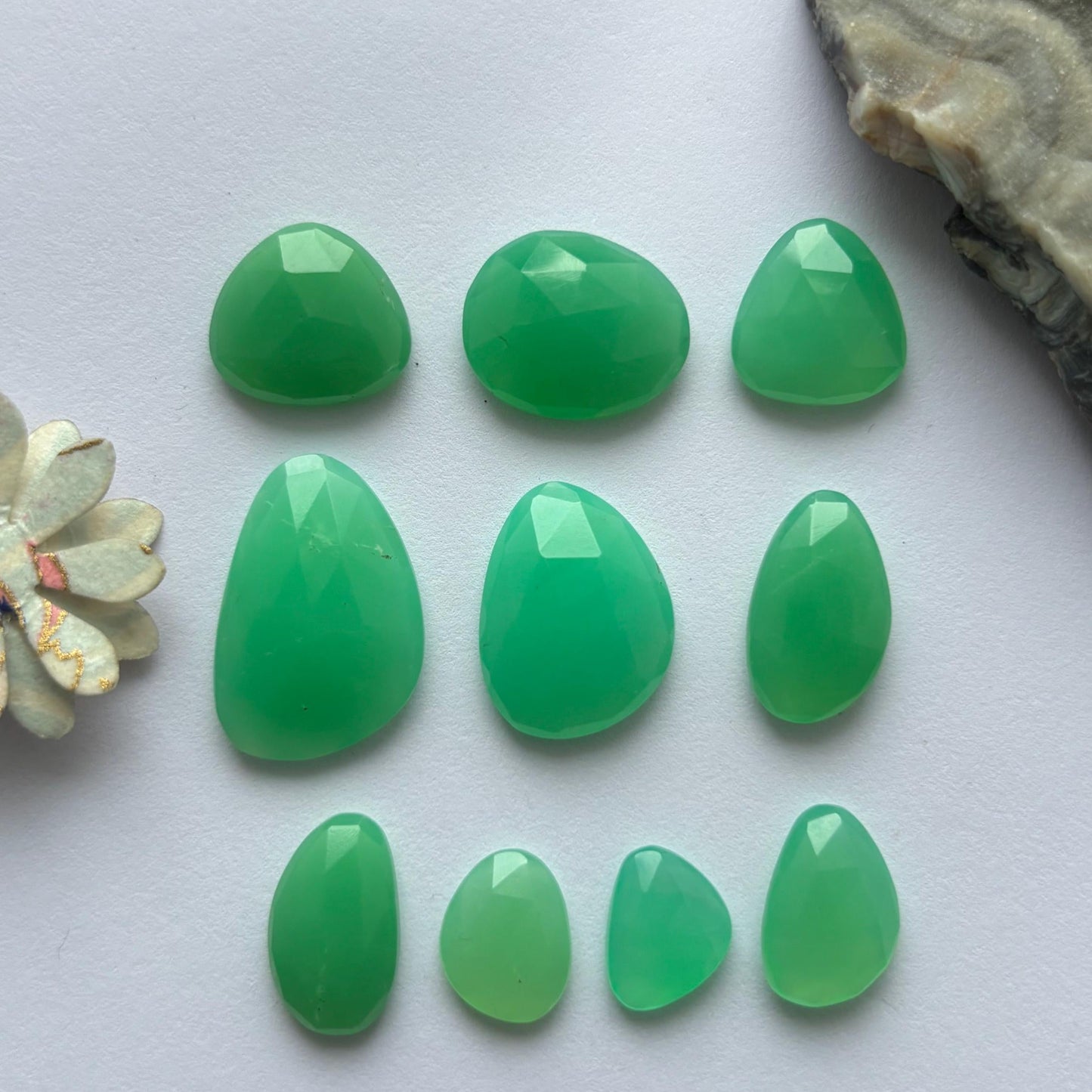 GREEN CHRYSOPRASE Gemstone Rose Cut : Natural Untreated Unheated Chrysoprase Uneven Shapes & Sizes Above 10MM